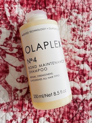 Olaplex No 4 Bond Maintenance Shampoo 8.5 oz 250 ml. Shampoo