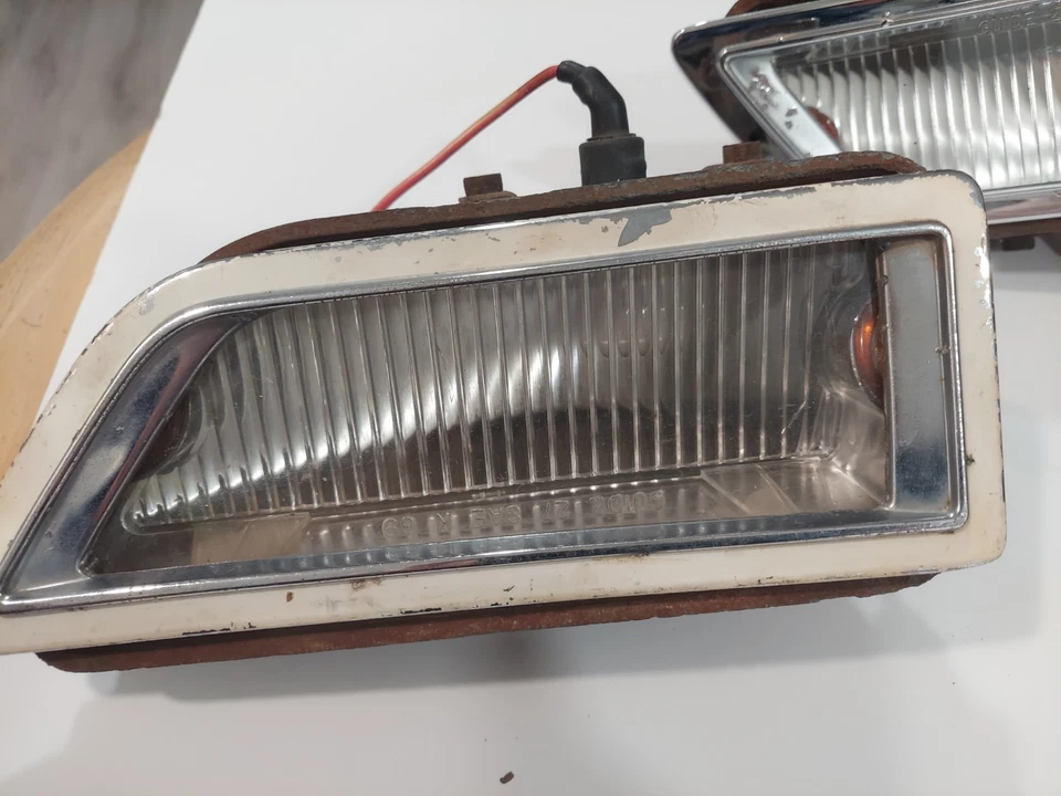 Luces de esquina PONTIAC 1967 1968 1969 Grand Prix GTO Bonneville Foto 2 de 4