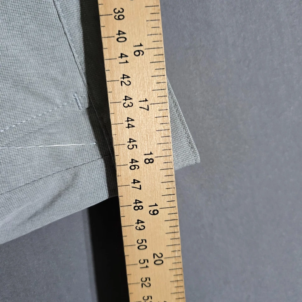 Pantalones Cortos de Golf Banana Republic Para Hombres 38 Cintura Elástica Rendimiento Gris Bolsillo Foto 3 de 4