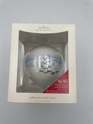 2008 Hallmark Keepsake Christmas Ornament Adding The Final Touch 