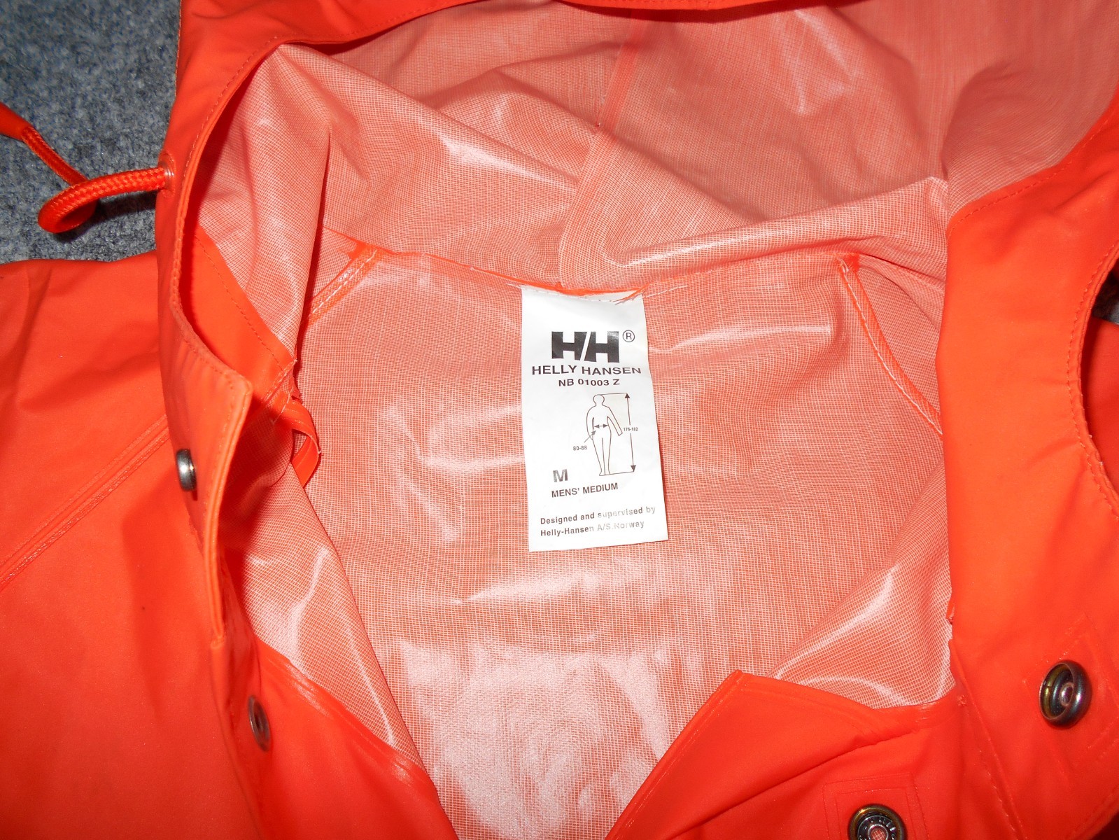 HELLY HANSEN MENS MEDIUM RUGGED SHELL WATERPROOF … - image 3