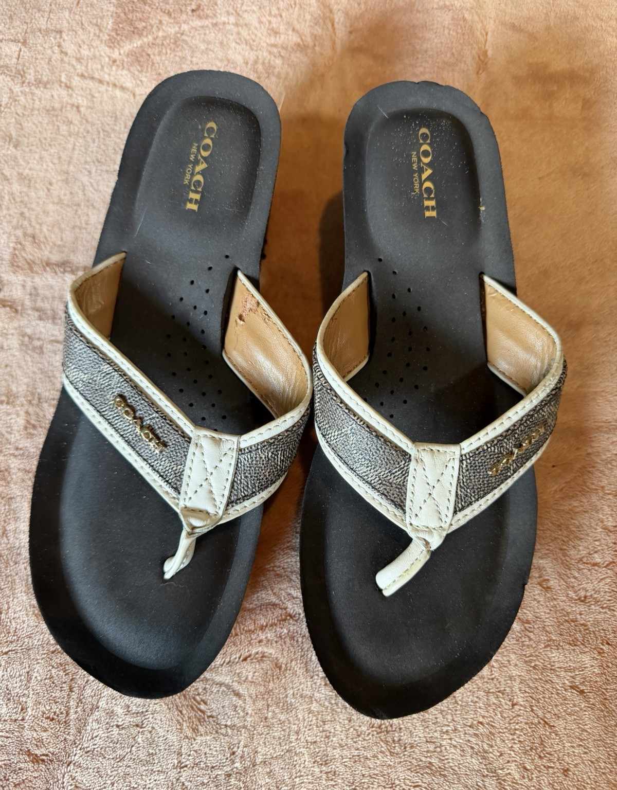 Coach Women’s 8 Thong Wedge Slip-On Sandals Logo Black White Gray Synth
