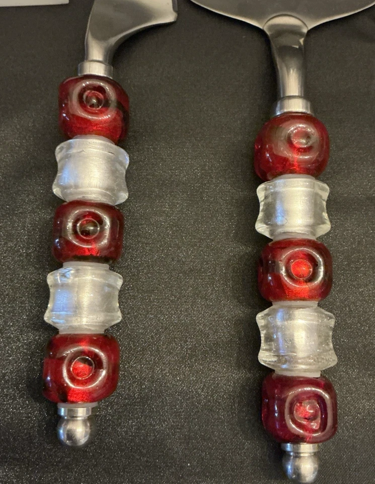 New Pampered Chef Candy Cane Glass Bead Cheese Knife Set - Image 3 of 3