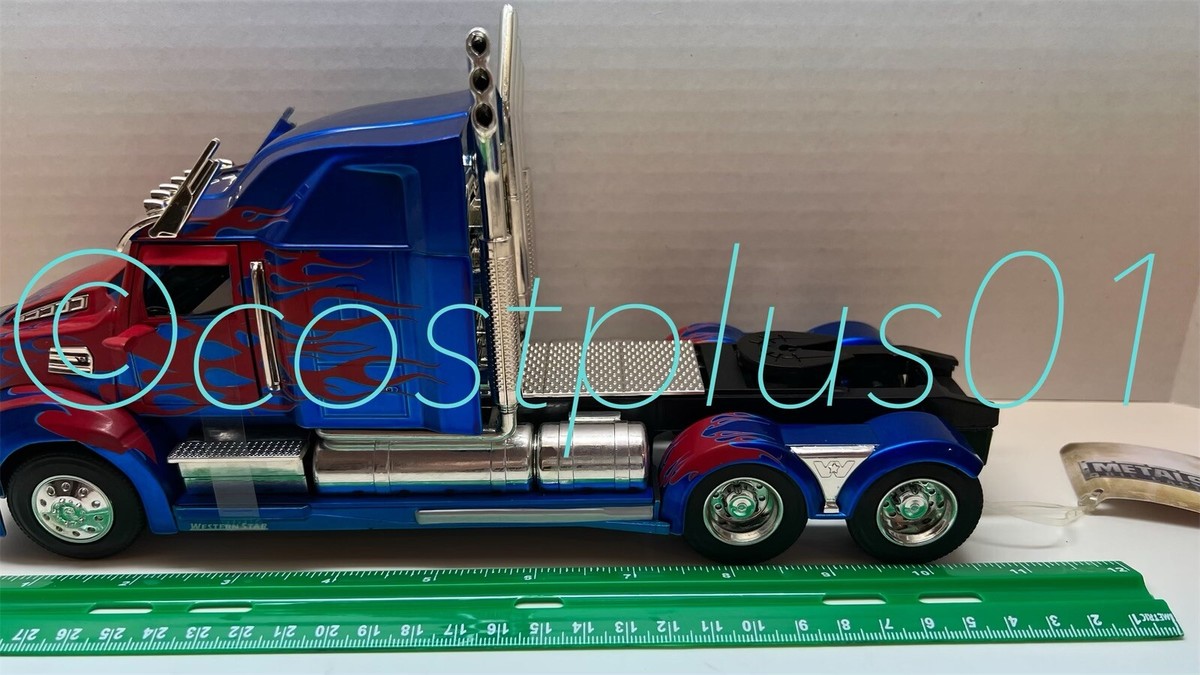 ラ*グ様 Revell SORTIMO SHOW TRUCK 1:24 ラ*グ様 Revell SORTIMO SHOW TRUCK 1:24 Sortimo Show Truck