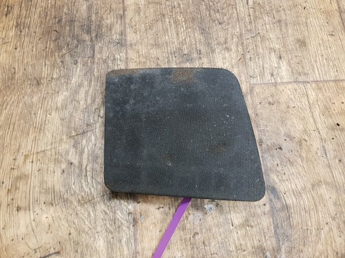 VW Golf 3 Boxengitter Lautsprecher abdeckung Armaturenbrett links #11424