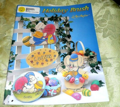 THE HOLIDAY BRUSH Decorative Painting Pattern Book (Many holidays) Stenberg