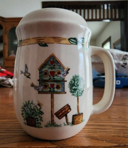 Birdhouse Salt Shaker w tab Stovetop Thomson Pottery Stoneware White Yellow !