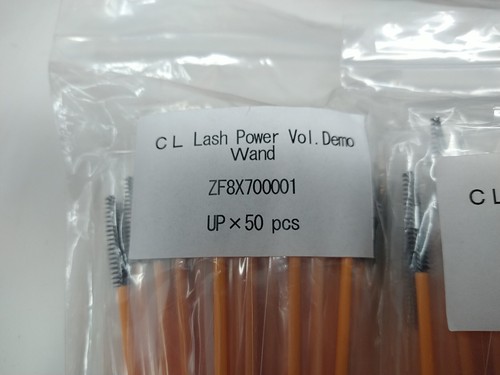 CLINIQUE Huge Lot Of Assorted Makeup Tester Brushes/Wands Lash Mascara NEW - Picture 8 of 23