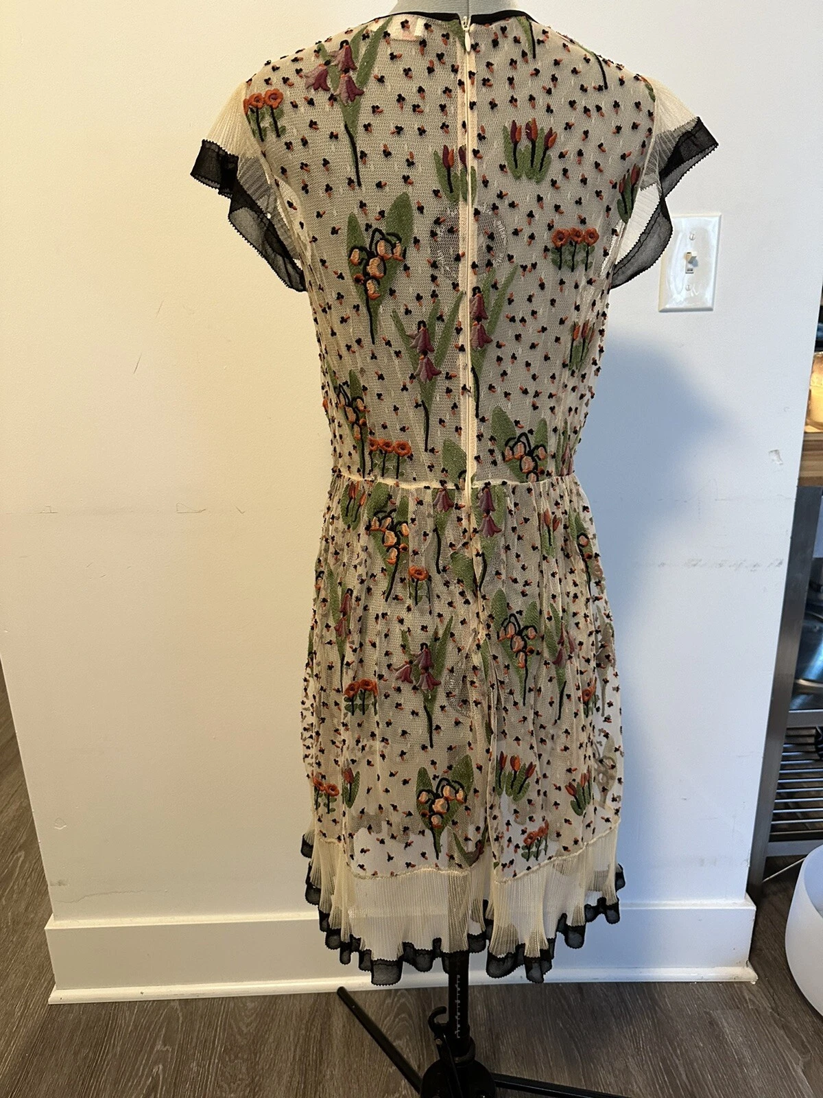 Abito in pizzo Valentino