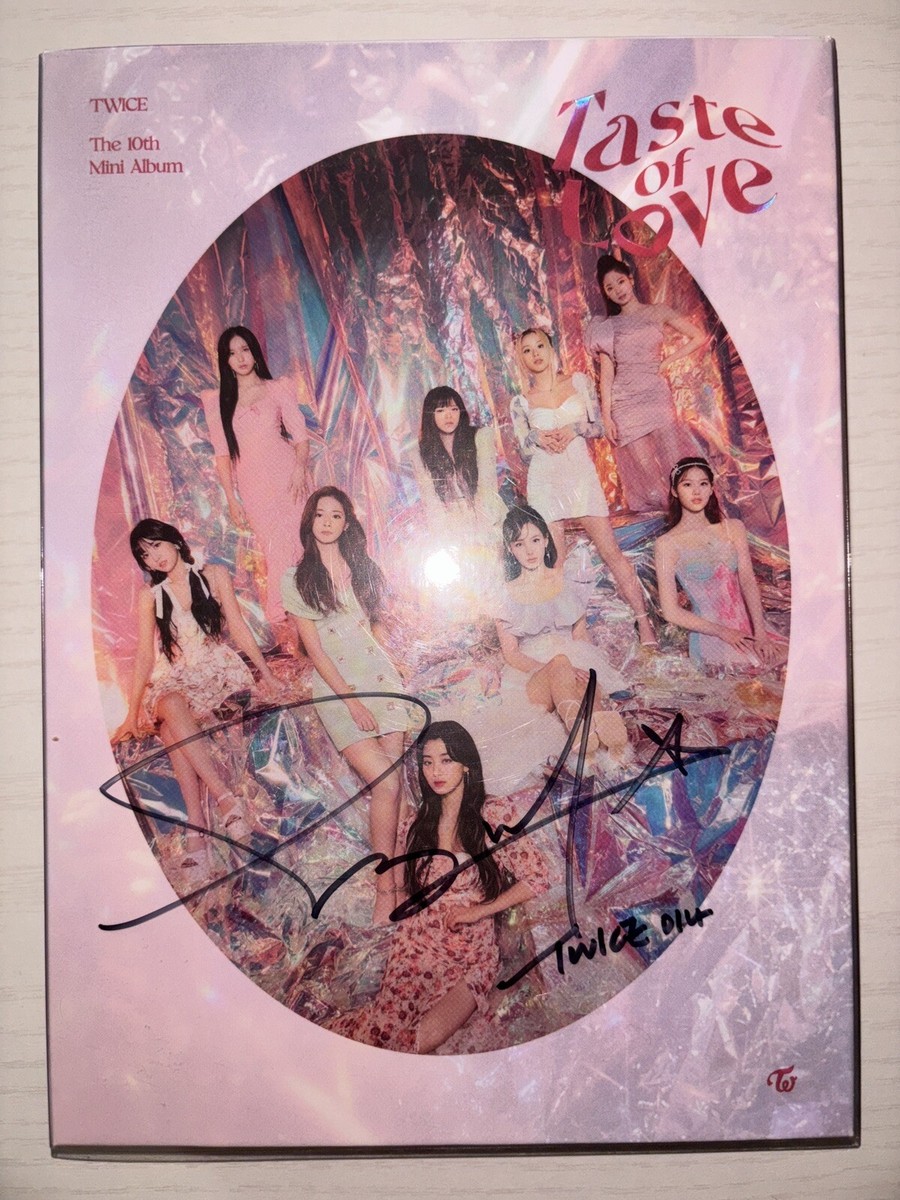 M*様 TWICE MINA 直筆サイン入りソロポラ TWICE celebrate サイン入り ポラロイド チェキ ミナ 【公式通販】