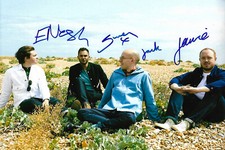 Bombay Bicycle Club Autogramme full signed 20x30 cm Bild 