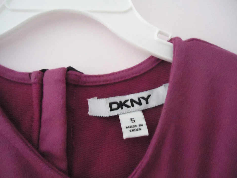  GIRLS BLACK & PINK SUMMER DRESS MADE BY DKNY / SIZE 5 / ZIPPER BACK CLOSURE - Image 4 of 4