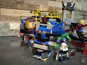 LEGO #76018 Marvel Super Heroes - Hulk Lab Smash (2014) 100% Complete