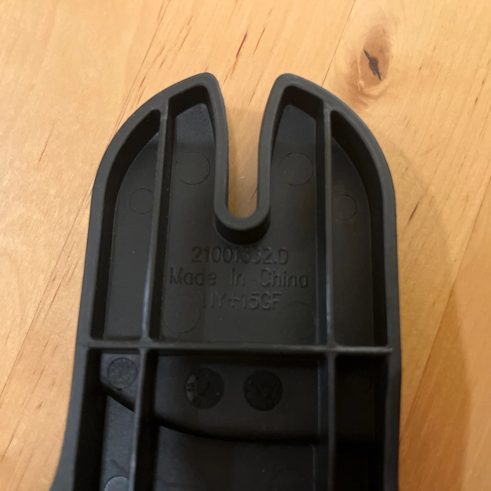 Graco Baby Jogger Car Seat Adapter For City Mini 2 / City Mini GT2 / CityElite 2 - Image 3 of 3