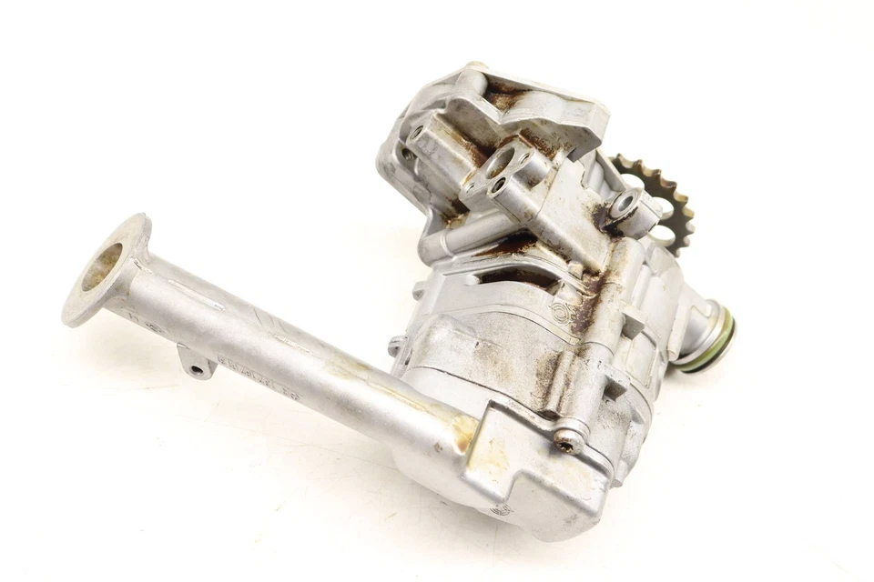 Mercedes-Benz S600 2015-2017 - Bomba de aceite del motor 2791800001 Foto 3 de 4