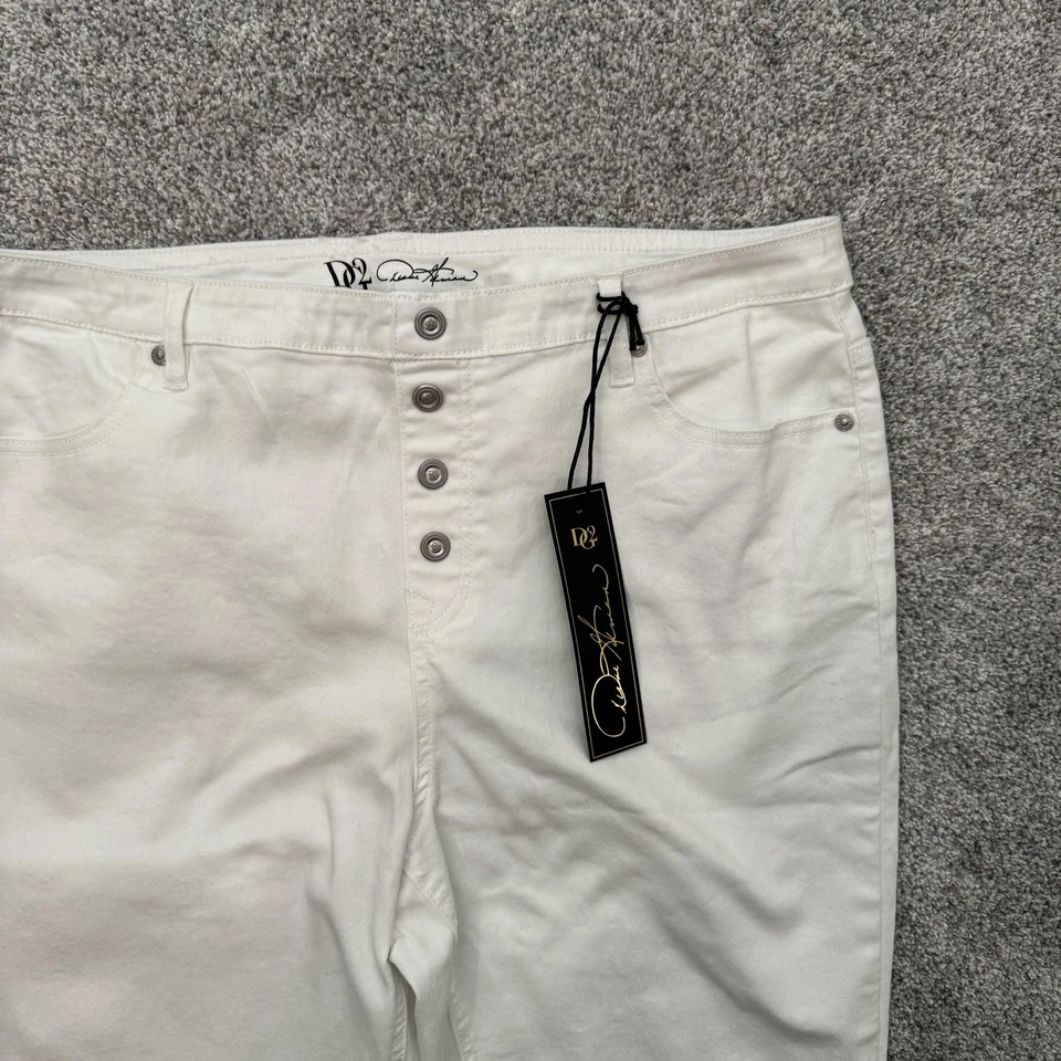 Bermudas DG2 Diane Gilman Talla 1X Plus Preppy Minimalista Clásico Resort Chic Foto 2 de 4