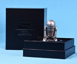 STAR WARS™ 136 g Silber Miniatur STAR WARS™ R2 D2 2024 Antik Finish OVP.