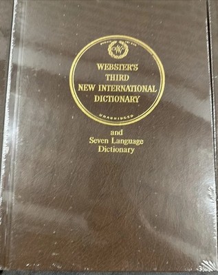 WEBSTER'S Third New International and Seven Language Dictionary 3