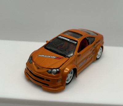 Muscle Machines Loose  02 Acura RSX Type S Import Tuner 1:64 Model-Orange. 02
