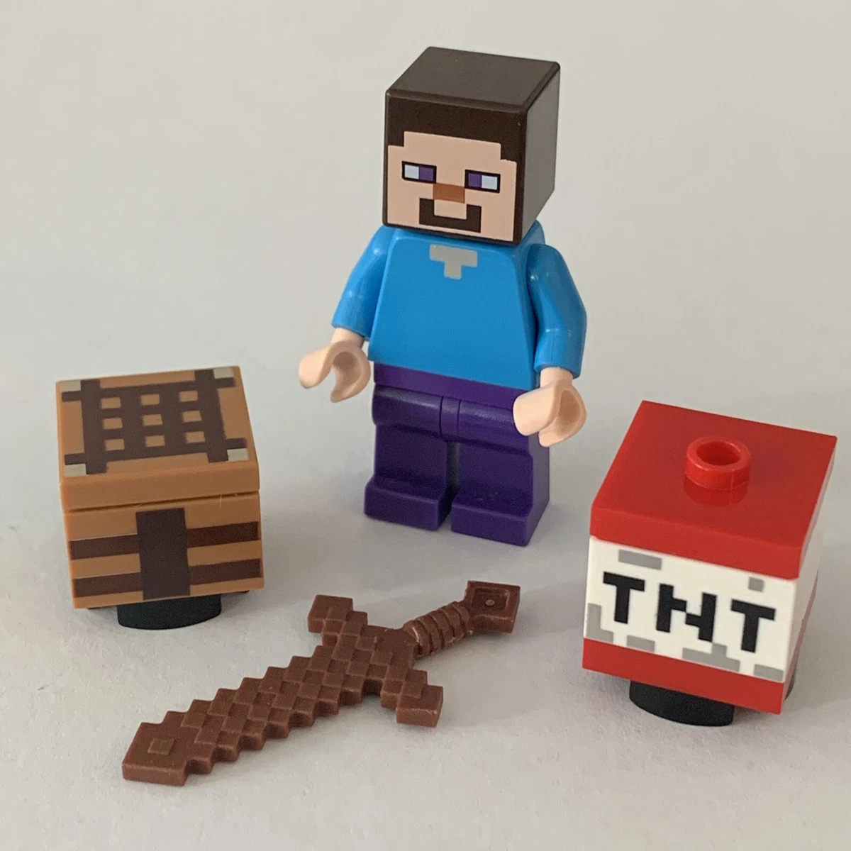 Lego minecraft on sale steve minifigure
