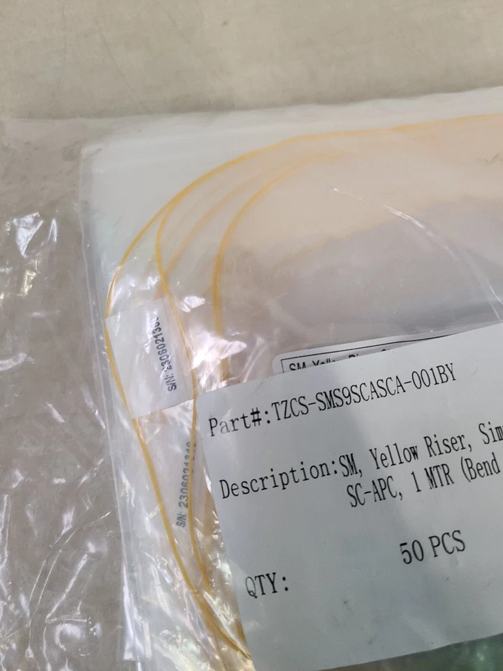 TZCS-SMS9SCASCA-001BY SM Yellow Riser Simplex 900um SC-APC/SC-APC 1 MTR - Image 2 of 4