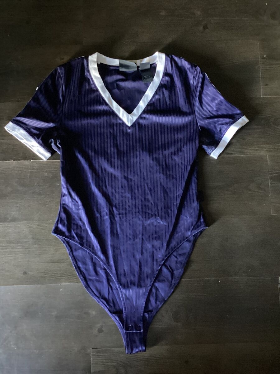 X Fenty PUMA BY RIHANNA V-Neck Jersey Bodysuit #13 Size S | eBay X Fenty PUMA BY RIHANNA V-Neck Jersey Bodysuit #13 Size S | eBay
