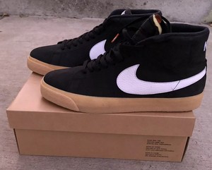 nike sb zoom blazer mid iso