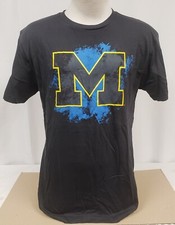 Brand New Majestic NCAA Michigan Wolverines Short Sleeve - L