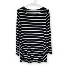 SOMA - Women  s Lounging / Sleepwear - Size Small