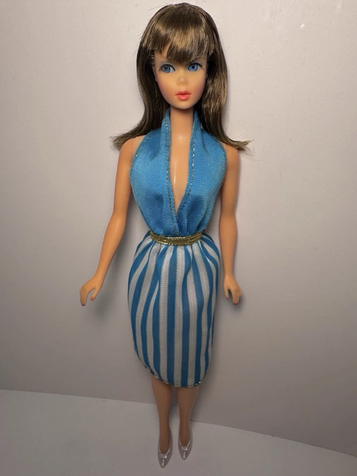 Lote de 5 vestidos vintage 66’ TNT boneca Barbie com cílios enraizados Shillman e Arlequim - Imagem 2 de 4