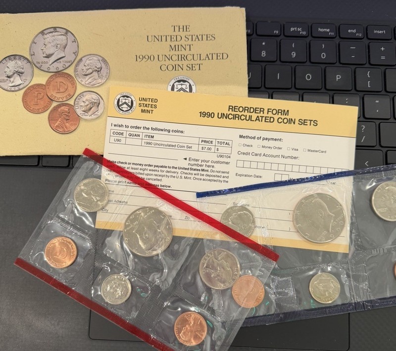 1990 US P &D Uncirculated Mint Set 10 Coins Original Cello in Original Envelope
