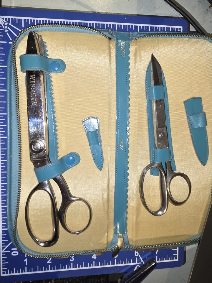 Lot of 3 ~WISS Pinking Shears 9" CC9, Wiss#137, 7 ", & Italy7"Pinking Shears - Image 3 of 4