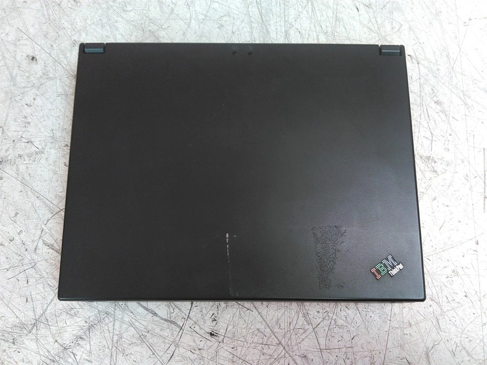 Portátil retro IBM ThinkPad 380D Intel Pentium 150 MHz 8 MB 1 GB HD MALA pantalla COMO ESTÁ Foto 4 de 4