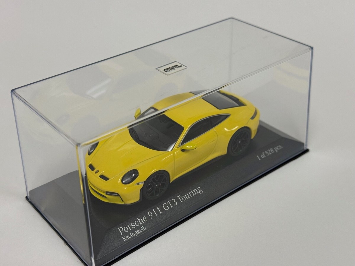 【MINICHAMPS】Porsche911GT3 Touring YELLOW 1/18 Minichamps Porsche 911 (991) GT3 Touring Yellow