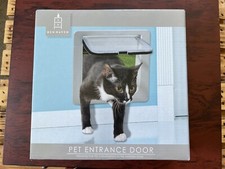 DEN HAVEN PET DOOR SMALL 4 WAY LOCK NEW EASY INSTALLATION CAT DOG INDOOR OUTDOOR