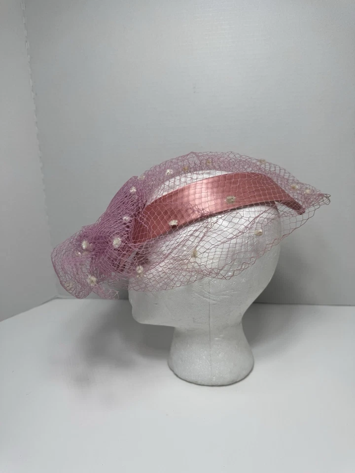 Impresionante sombrero derby iglesia velo rosa vintage para dama Foto 2 de 4