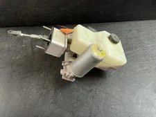 2012-2020 Nissan NV 3500 2500 1500 Power Brake Booster Hydraulic Assist OEM