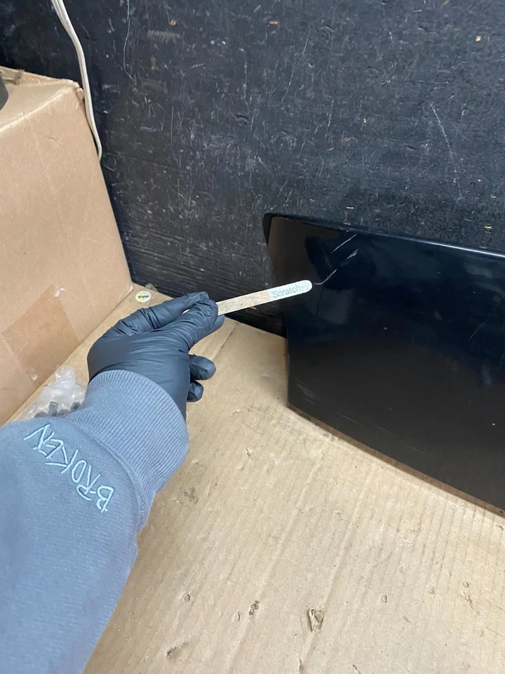 GMC Yukon 2008-2013 híbrido alerón ala tercera luz de freno T4037 PS Foto 4 de 4