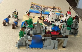 LEGO Western Rapid River Village (6766) w/Instructions 99.9% Complete
