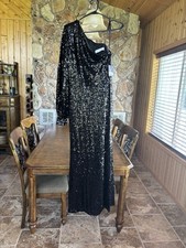 26717 Mac Duggal Size 8 One Long Sleeve Long Black Dress Full Sequin