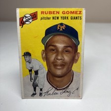1954 Topps #220 Ruben Gomez -NY Giants -Rookie Card-lower Grade. rookie card picture