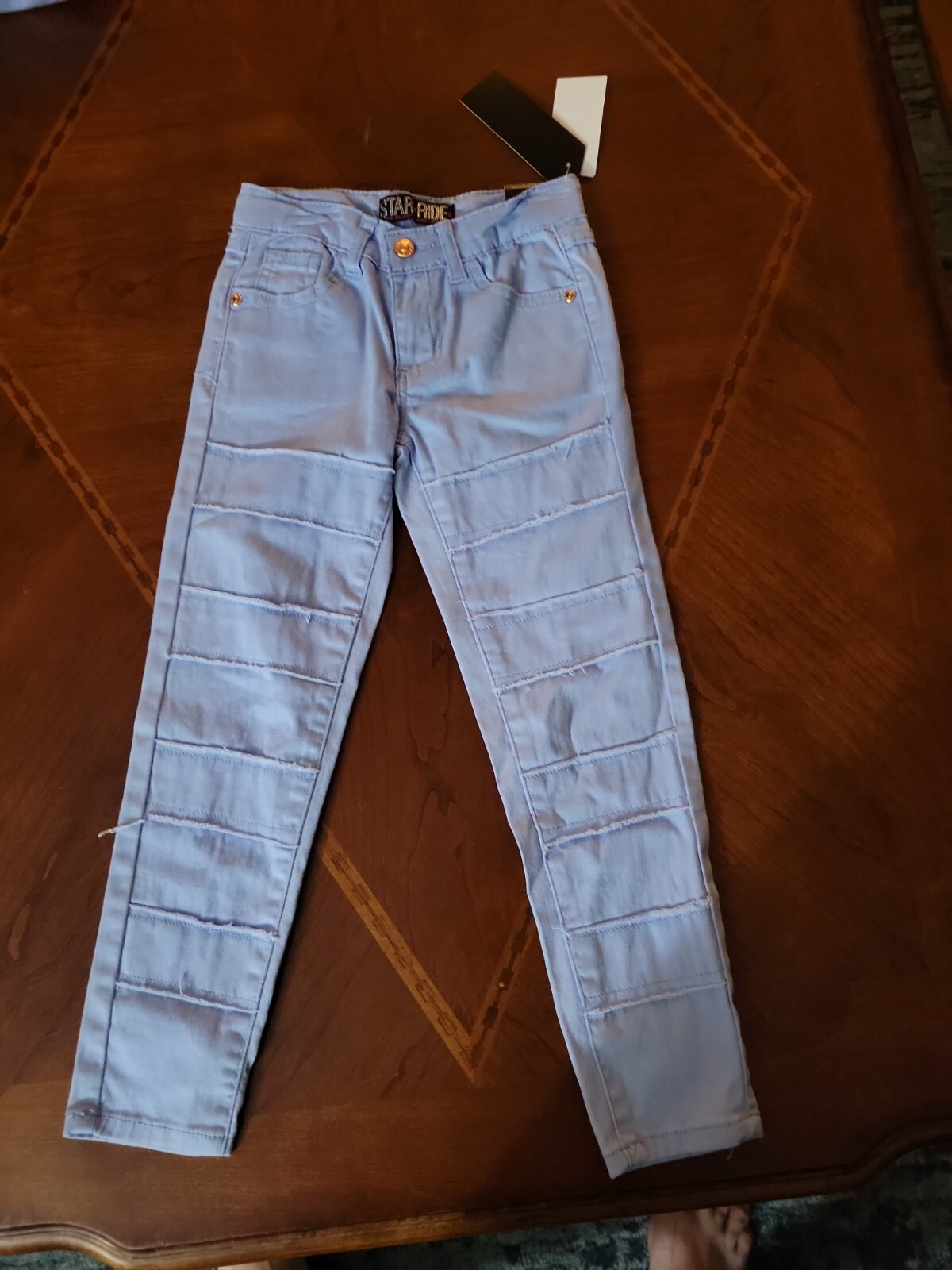 Picture 1 of 5