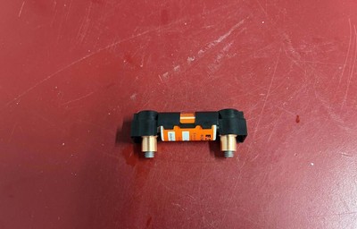 BMW iX Sicherung des Batterierelais DCIR25KA EV201009FBS2