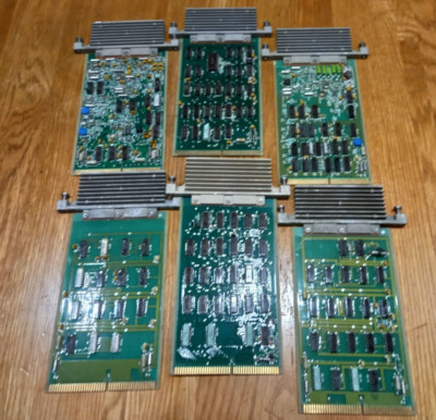 Ex-MOD P.E.C. Systemplatinen aus Triffid Tx/Rx System x 6