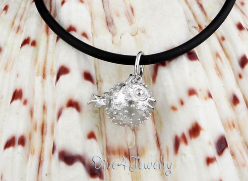 Sterling Silver Little 3D Puffer Fish Charm Pendant Necklace Cute Sea Animal AUS - Picture 10 of 10