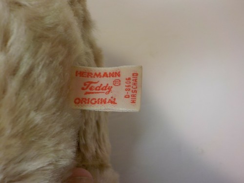 Hermann Original Teddy 11.5" Beige Mohair Collector Bear, Ltd. Ed. 114/1000 - Picture 8 of 9