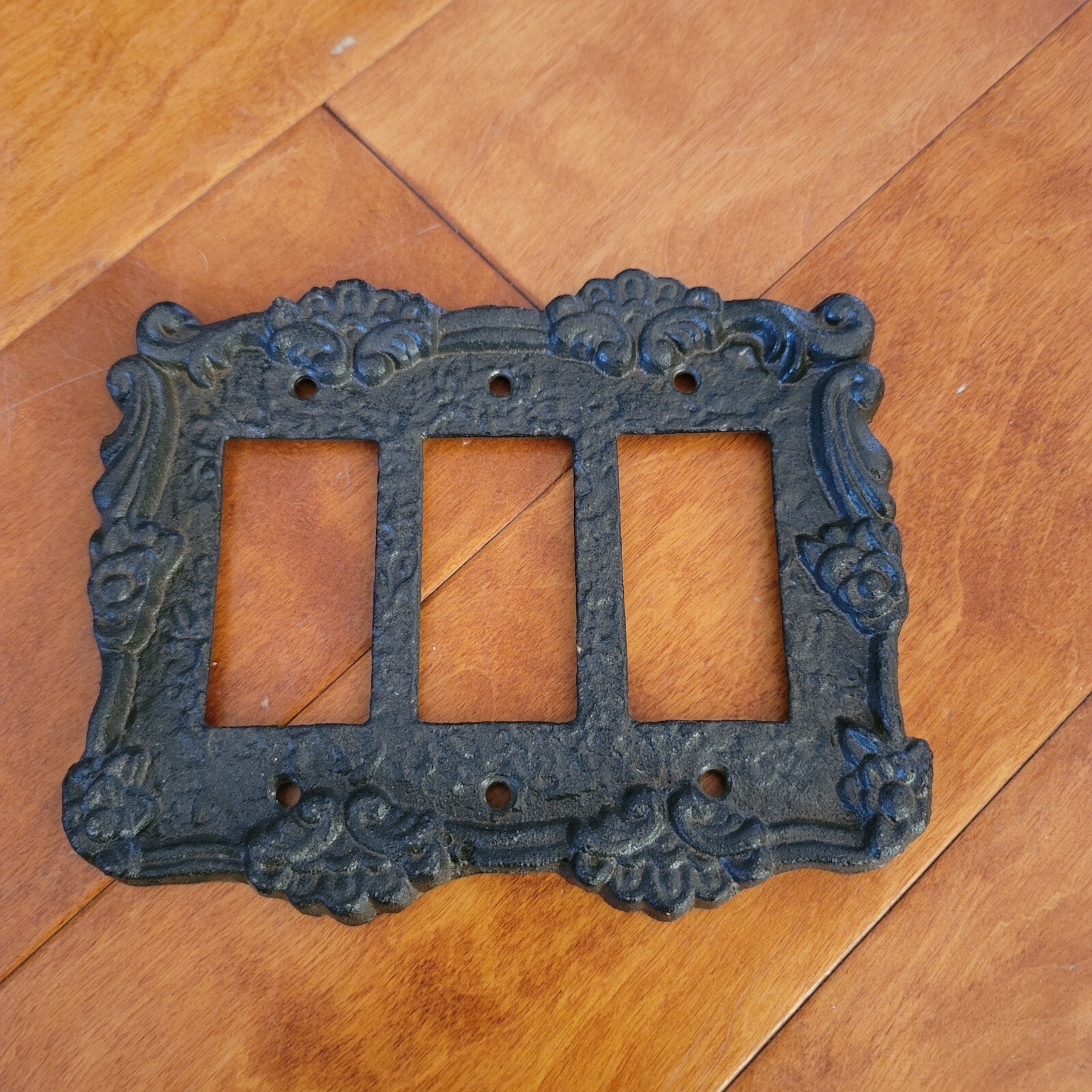 Picture 1 of 5