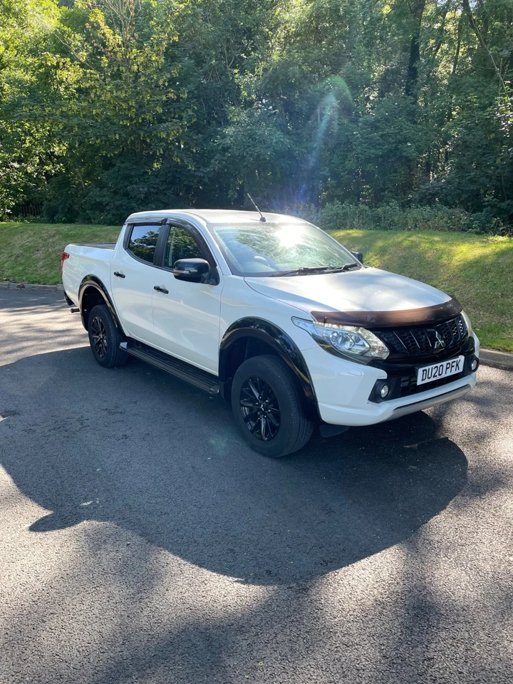 Mitsubishi L200 challenger di auto 4x4 double cab pickup 2020 pearlised white - Image 1 of 4