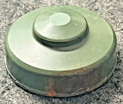 VINTAGE ORIGINAL PALITOY/HASBRO ACTION MAN GREEN ROUND LAND MINE