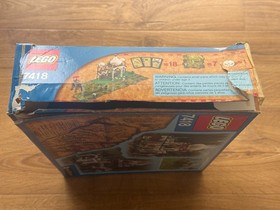 Lego 7418 Scorpion Palace w/Box, Manual + Cards, 13 pieces missing Excellent